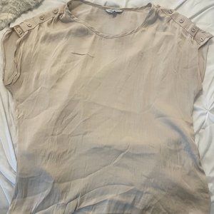 Light weight top